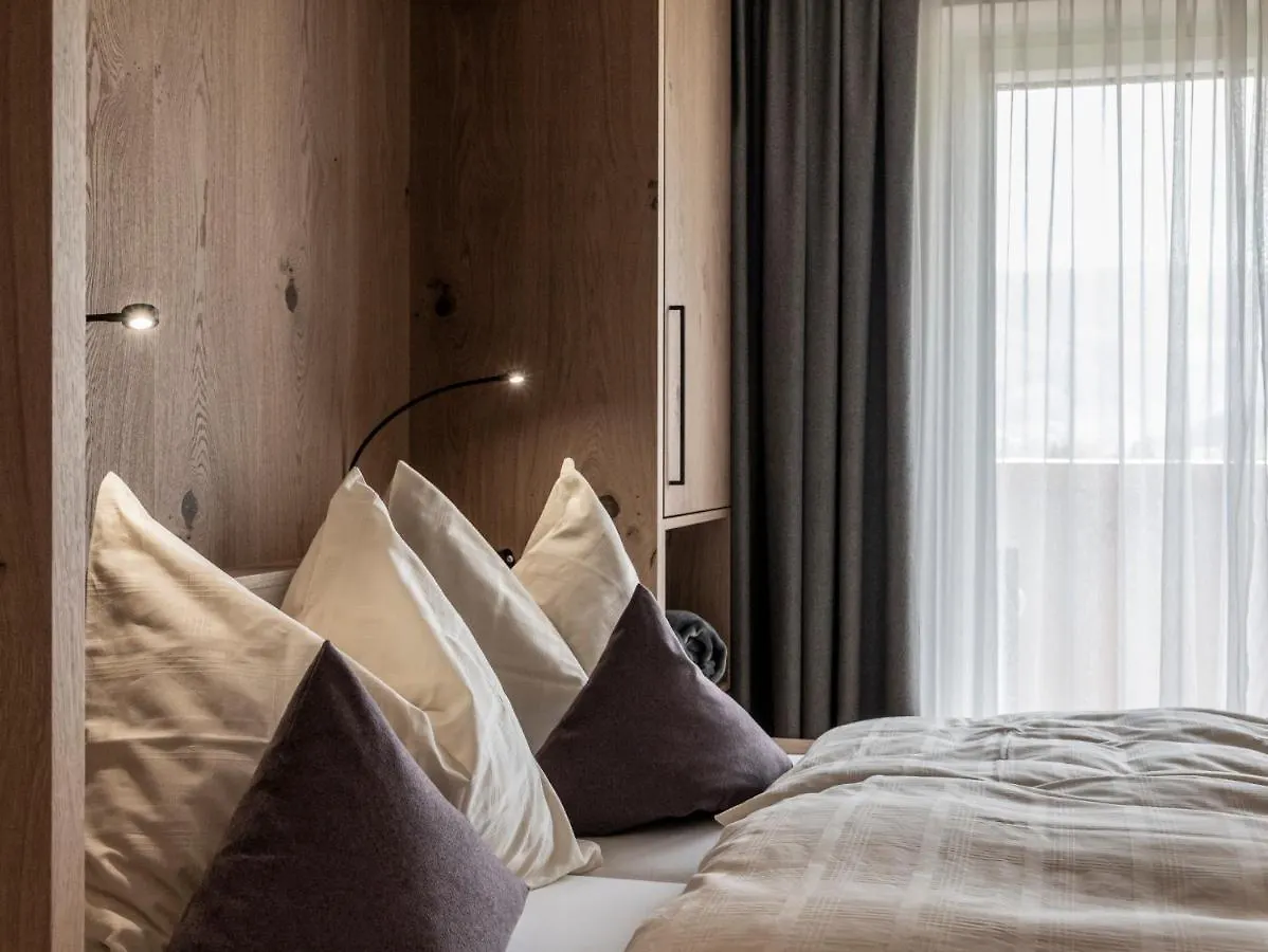 Frau Gans - Pure Mountain Apartments Saalbach-Hinterglemm Austria